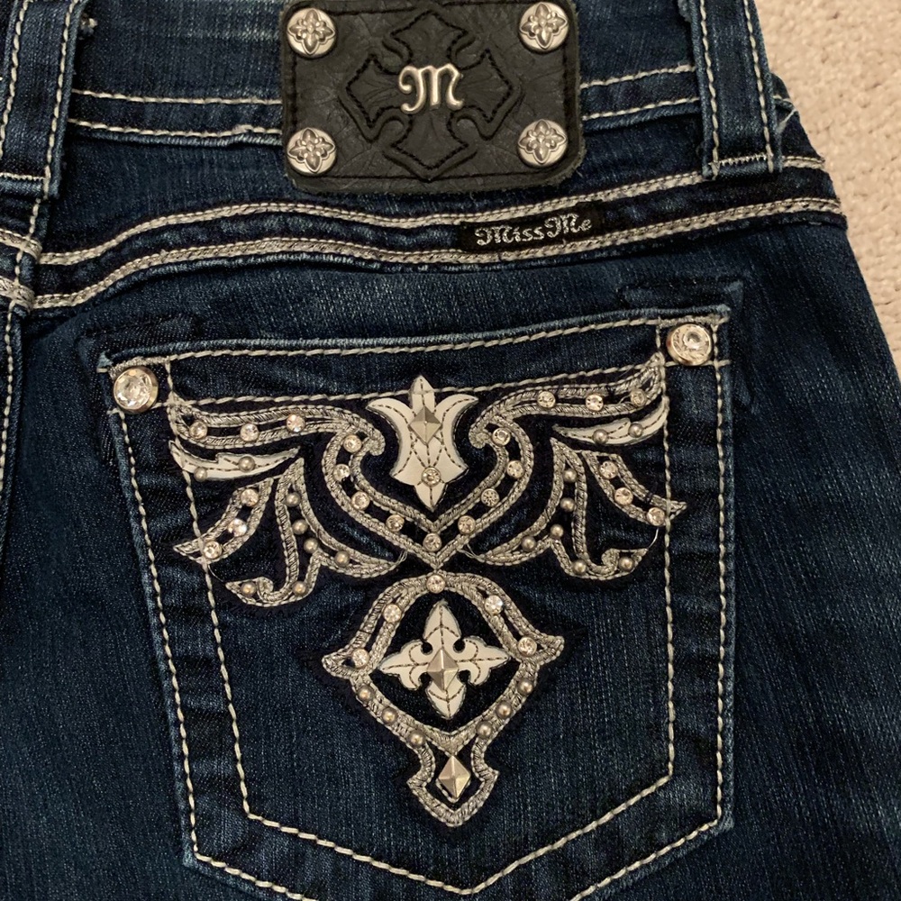 Miss Me Easy Skinny Jeans